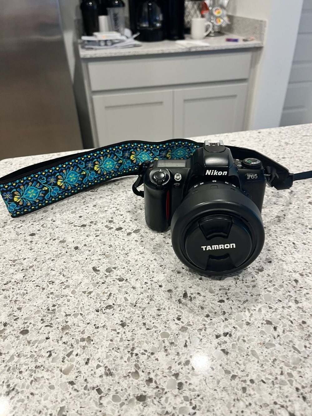 Nikon F65 35mm SLR Film Camera with Tamron Lens and Strap